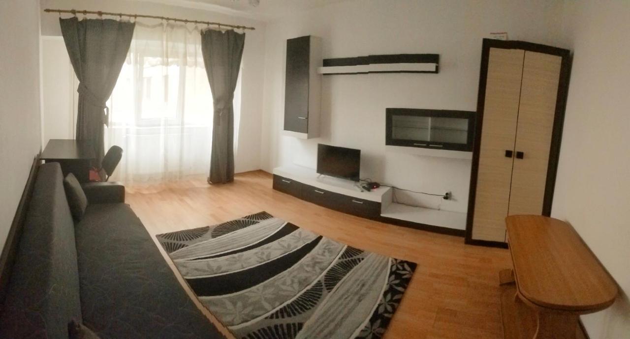 Alpha Apartment Iasi Exteriör bild